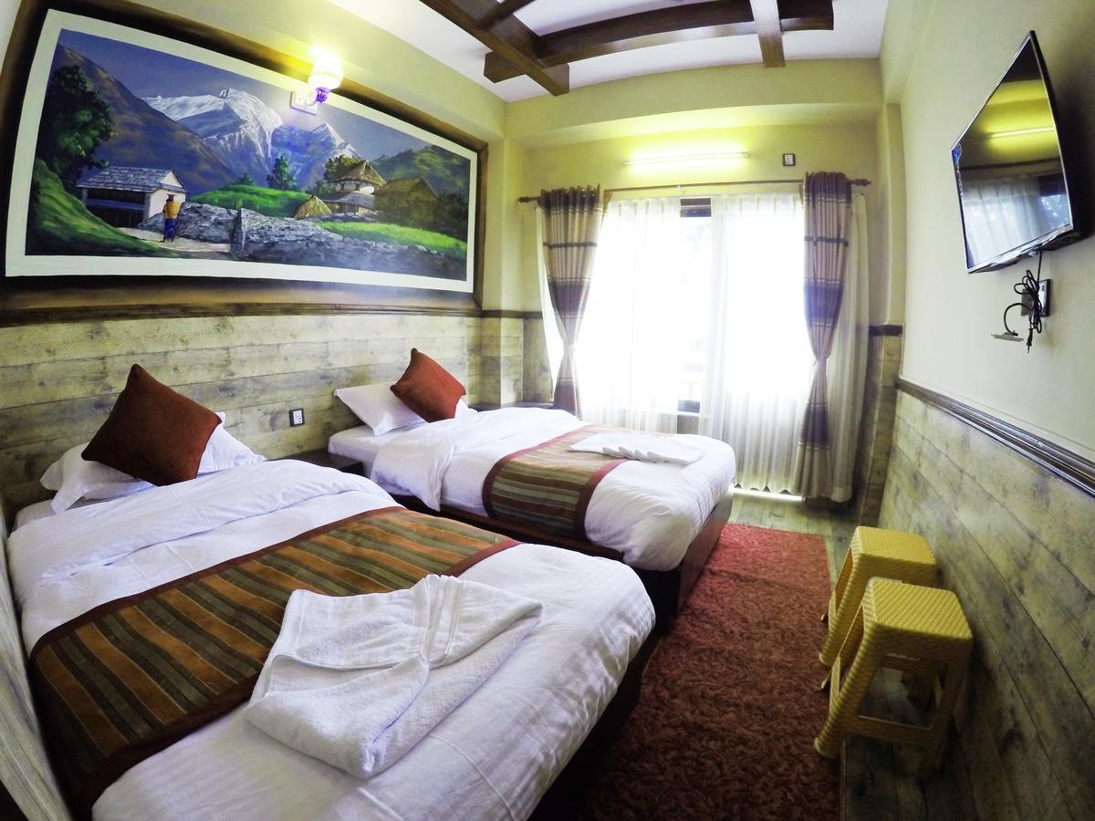 Forest Backpackers' Hotel *