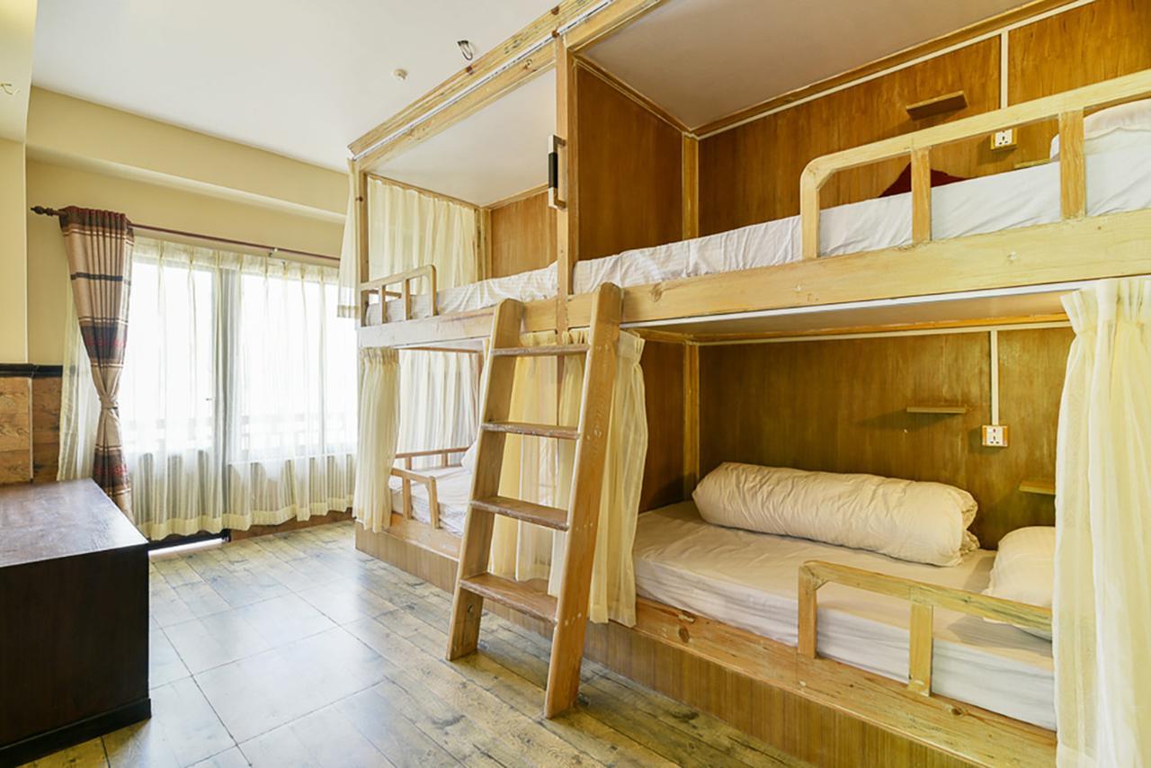 Hotel Forest Backpackers'