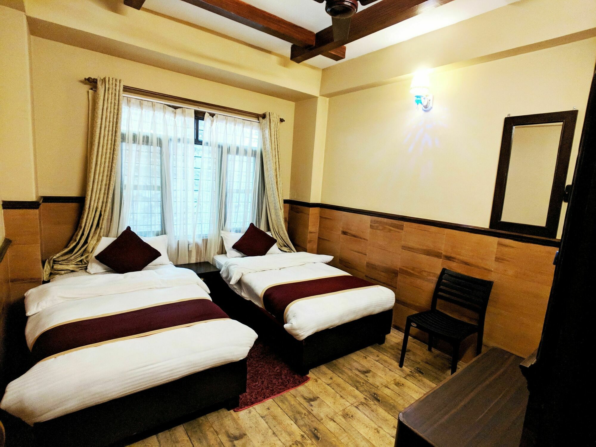 Forest Backpackers' Hotel *